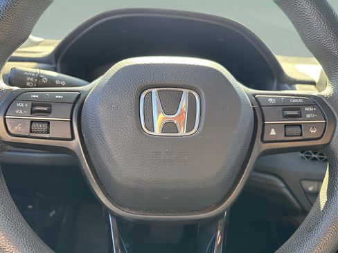 Certified 2023 Honda Accord EX image 21