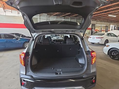 Used 2024 Kia Seltos S FWD image 15