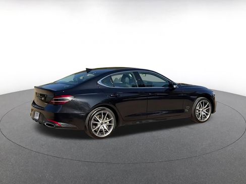 Used 2025 Genesis G70 2.5T image 14