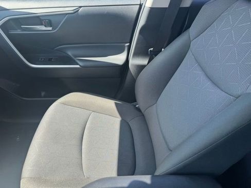Certified 2025 Toyota RAV4 XLE AWD/4WD image 22