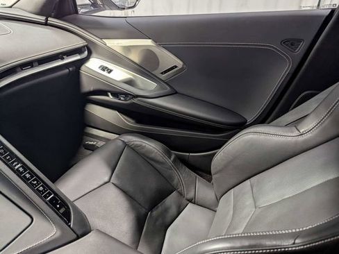 Used 2024 Chevrolet Corvette Stingray Preferred Cpe w/ 2LT image 8