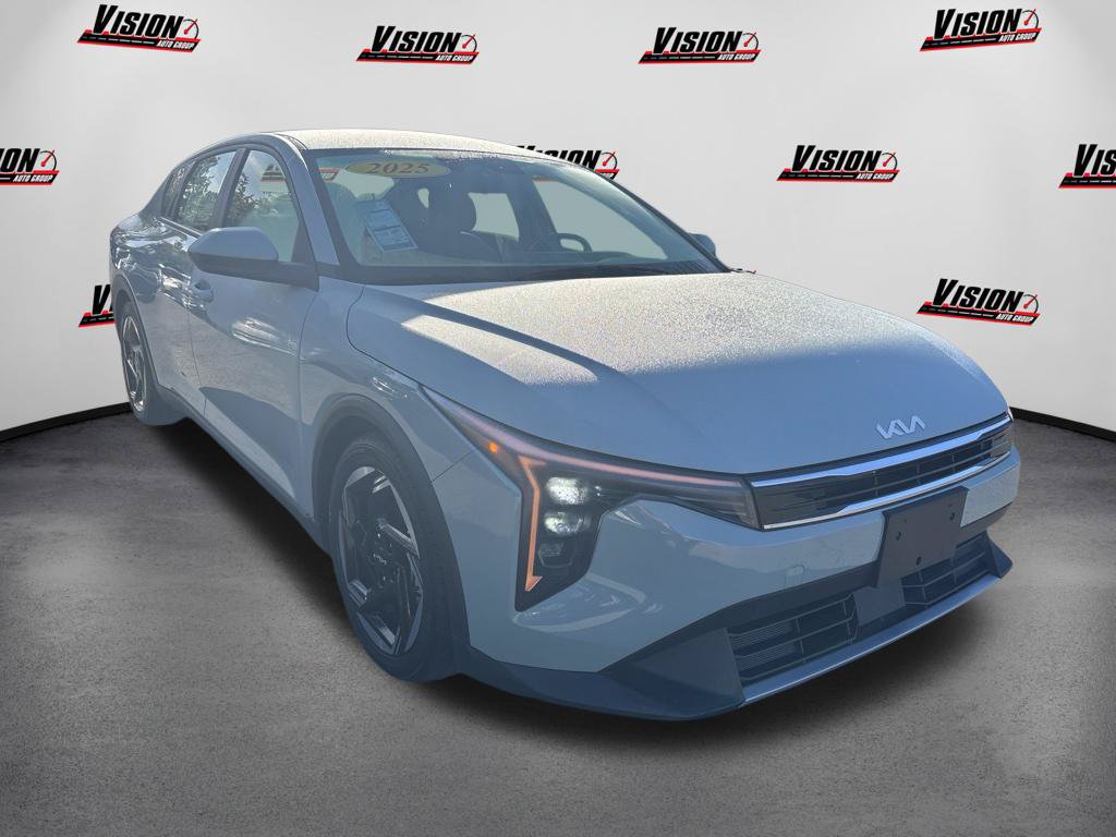 Used 2025 Kia K4 EX FWD image 5
