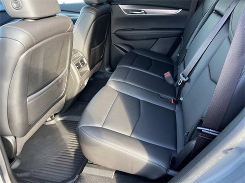 Certified 2023 Cadillac XT5 Luxury image 12