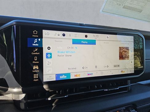 New 2026 Jeep Gladiator Sport S image 19