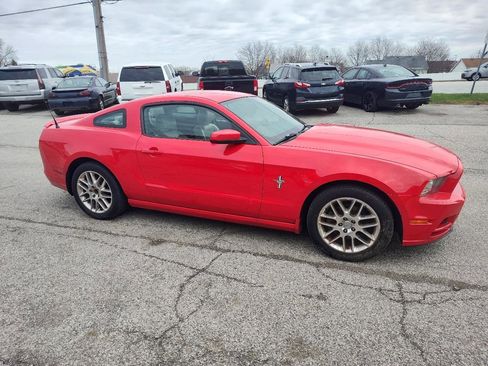 Used 2014 Ford Mustang Premium w/ Equipment Group 202A RWD image 3