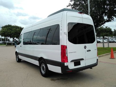 Used 2026 Mercedes-Benz Sprinter 2500 image 17