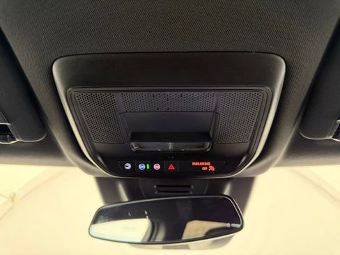 New 2026 Chevrolet Equinox EV RS image 36