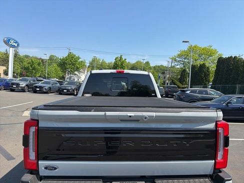 Used 2025 Ford F350 Platinum AWD/4WD image 7