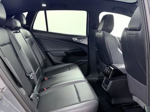 Used 2023 Volkswagen ID.4 Pro S AWD/4WD image 18