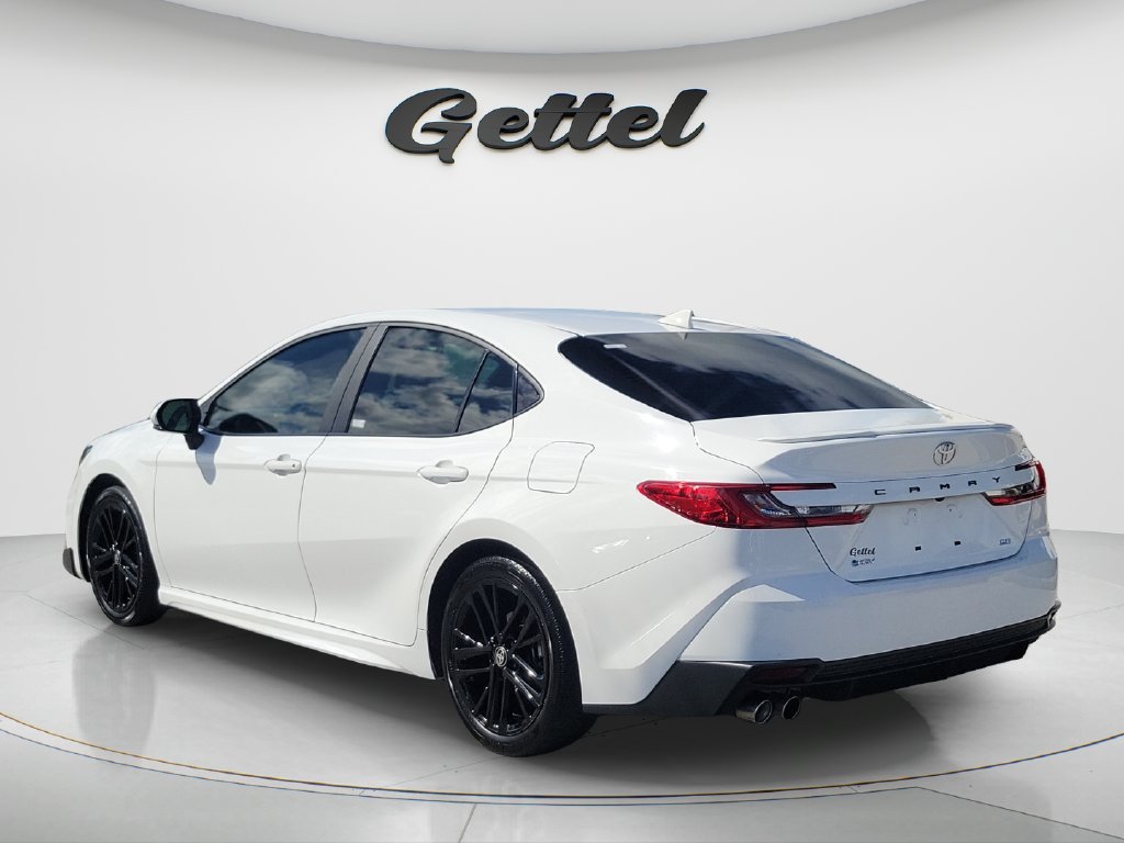 Used 2025 Toyota Camry SE w/ Multimedia Upgrade Package FWD image 7