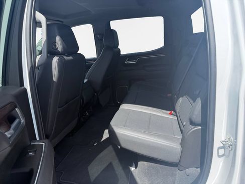 Certified 2025 GMC Sierra 1500 SLT AWD/4WD image 24