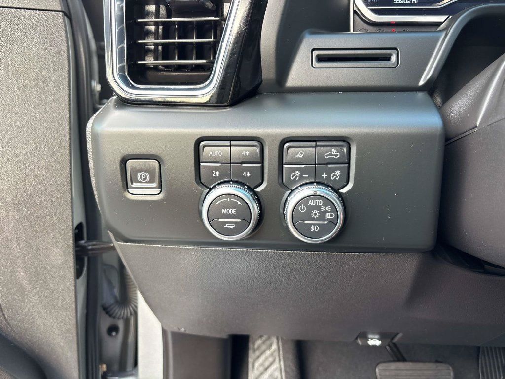 Used 2023 GMC Sierra 1500 Denali AWD/4WD image 26