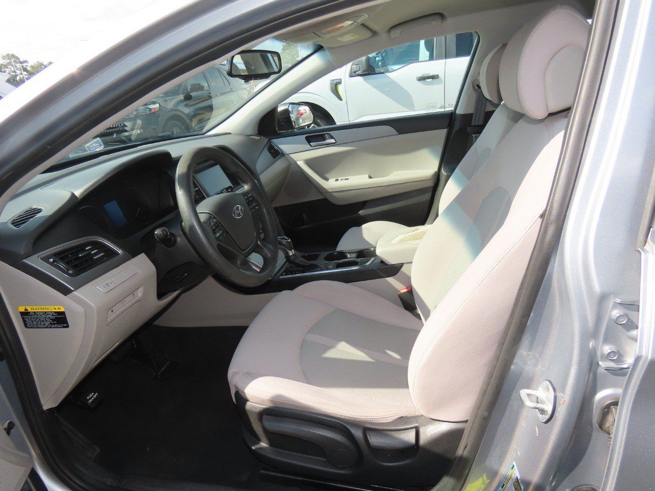 Used 2017 Hyundai Sonata SE FWD image 24