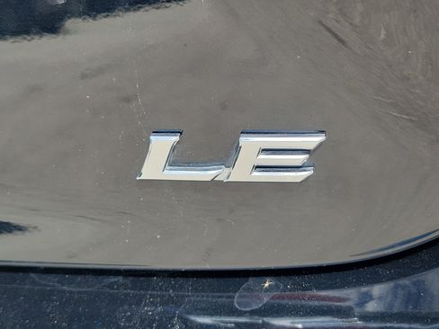 Used 2025 Toyota Camry LE FWD image 33