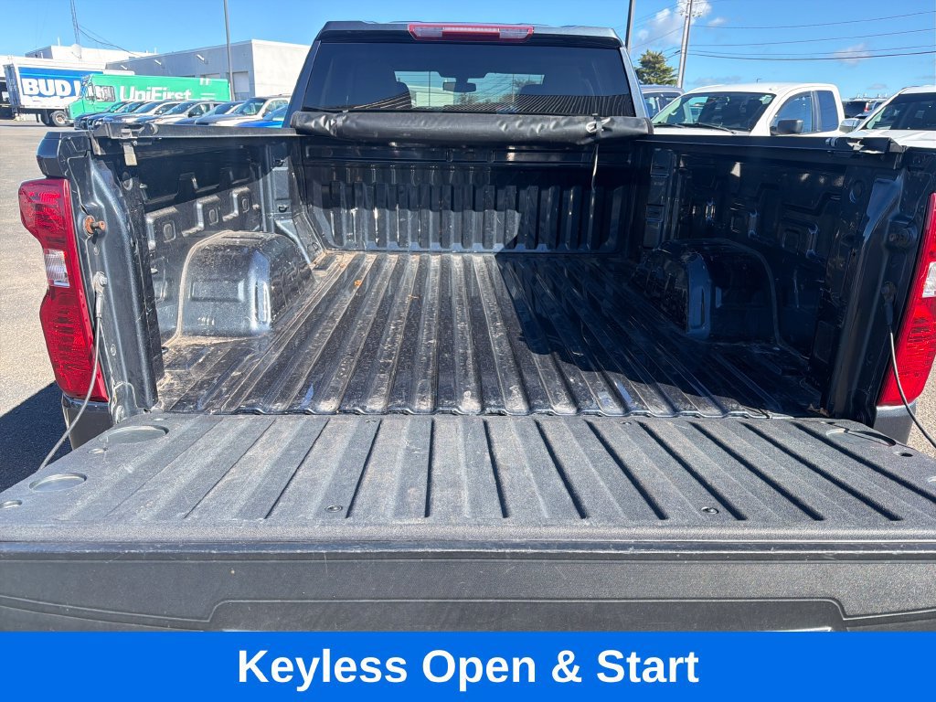 Used 2021 Chevrolet Silverado 1500 LT AWD/4WD image 25