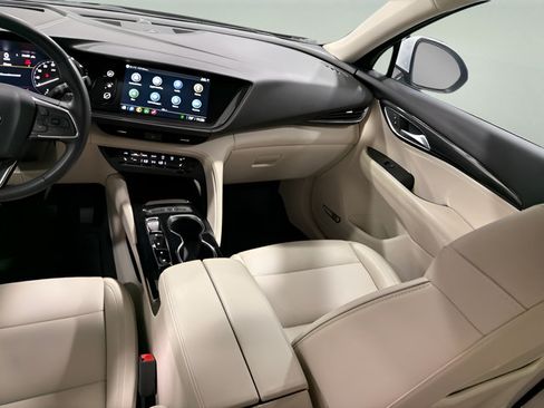 Used 2022 Buick Envision Essence w/ Technology Package I FWD image 24