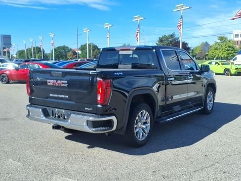 Used 2021 GMC Sierra 1500 SLT w/ SLT Premium Plus Package AWD/4WD image 5