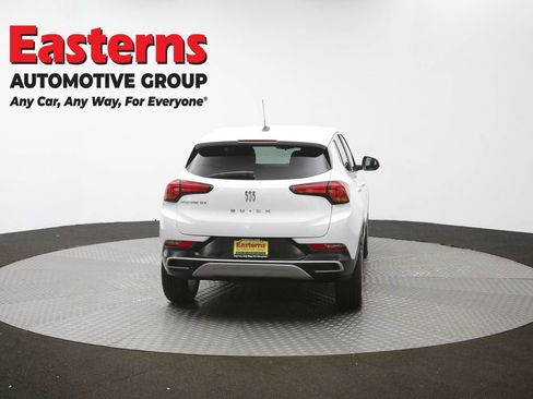 Used 2024 Buick Encore GX Preferred FWD image 37