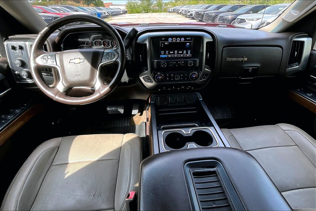 Used 2018 Chevrolet Silverado 1500 LTZ w/ Sport Package AWD/4WD image 16