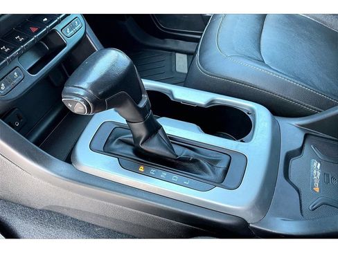 Used 2019 Chevrolet Colorado ZR2 AWD/4WD image 18