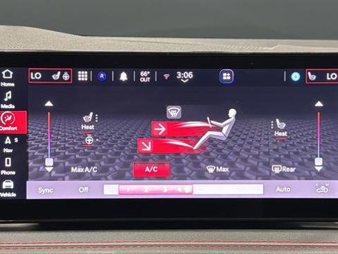 Used 2024 Dodge Hornet R/T Plus AWD/4WD image 18