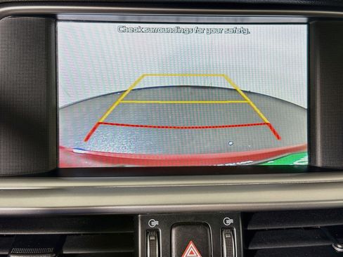 Used 2020 Kia Optima SE FWD image 19