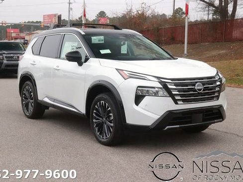 New 2026 Nissan Rogue Platinum w/ Platinum Premium Package AWD/4WD image 1