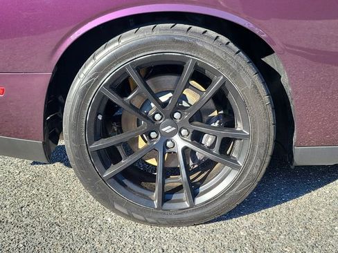 Used 2021 Dodge Challenger R/T Scat Pack w/ Dynamics Package image 6