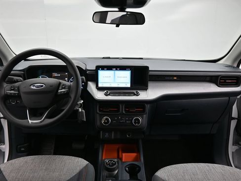 Certified 2023 Ford Maverick XLT FWD image 18