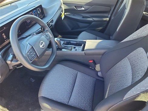 New 2026 Nissan Sentra SV image 7