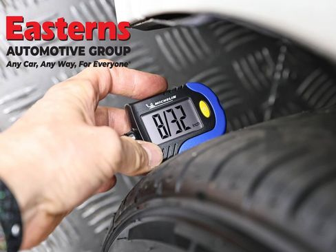 Used 2016 Acura RLX Sport Hybrid w/ Technology Pkg image 29