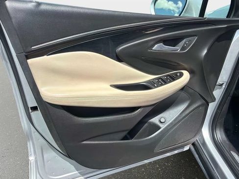 Used 2017 Buick Envision Preferred FWD image 17