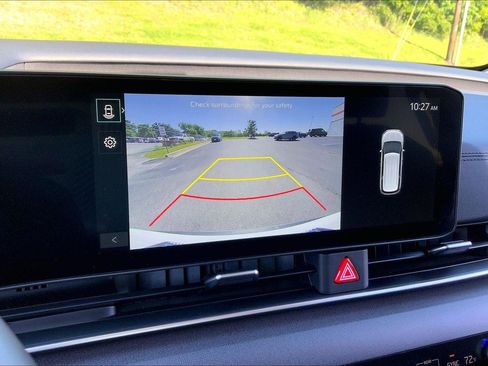 Used 2026 Kia Carnival EX FWD image 19