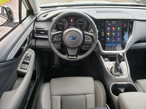 Certified 2025 Subaru Outback Onyx Edition AWD/4WD image 15