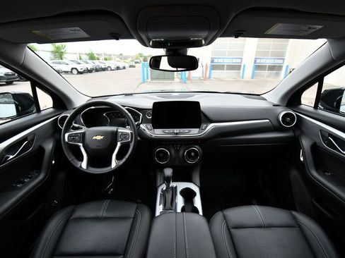 Used 2024 Chevrolet Blazer LT w/ Redline Edition FWD image 3