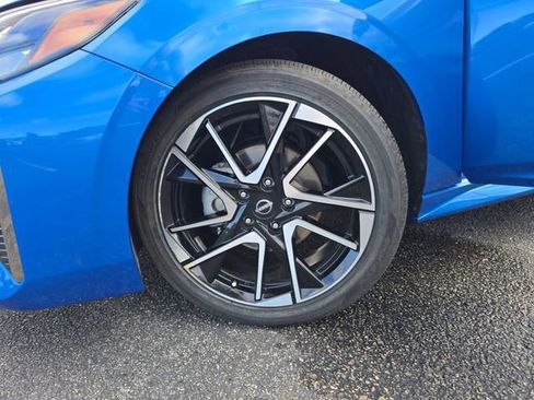 Used 2024 Nissan Sentra SR w/ SR Premium Package image 29