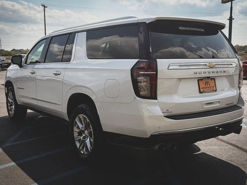 Used 2021 Chevrolet Suburban Premier w/ Max Trailering Package AWD/4WD image 6