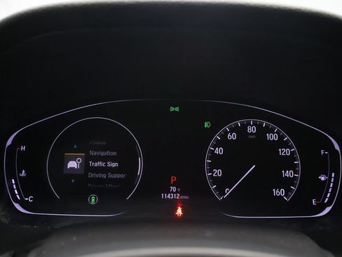 Used 2018 Honda Accord Touring image 21
