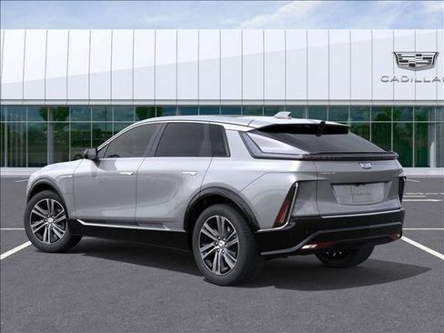 New 2026 Cadillac Lyriq Luxury image 3