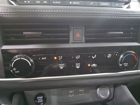 New 2026 Nissan Rogue S image 24