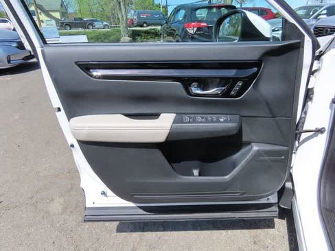 Used 2024 Honda CR-V EX-L image 15