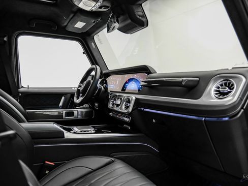 Used 2025 Mercedes-Benz G 63 AMG 4MATIC image 52