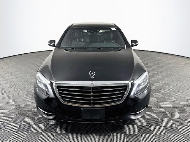 Used 2016 Mercedes-Benz S 550 Sedan image 2