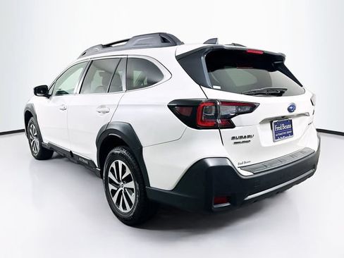 Certified 2025 Subaru Outback Premium w/ Popular Package #1 AWD/4WD image 7