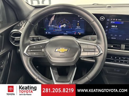 Used 2026 Chevrolet Equinox LT FWD image 28