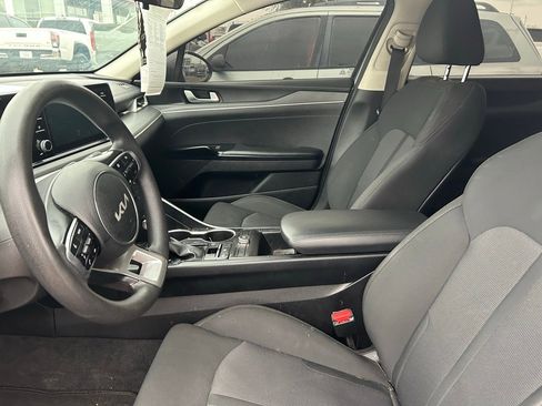 Used 2022 Kia K5 LXS image 12