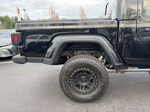 Used 2021 Jeep Gladiator Overland w/ Popular Equipment Package AWD/4WD image 4