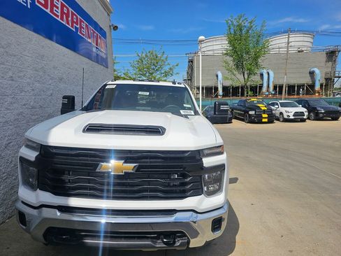 New 2026 Chevrolet Silverado 3500 W/T w/ WT Convenience Package AWD/4WD image 6