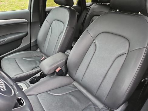 Used 2017 Audi Q3 2.0T Premium Plus w/ Premium Plus Package image 11