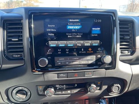 Used 2024 Nissan Frontier PRO-4X w/ Pro Premium Package image 38